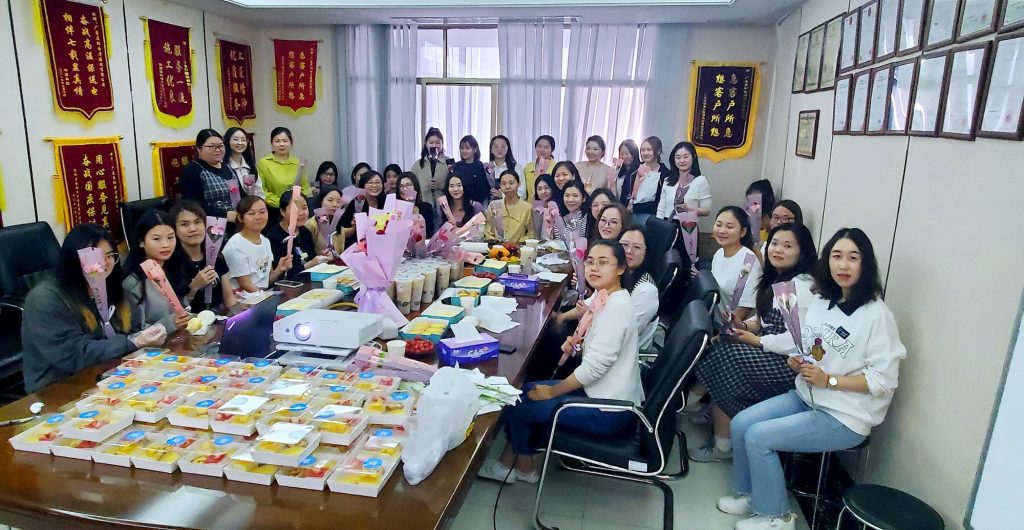 昊陽祝福所有女神們節(jié)日快樂！